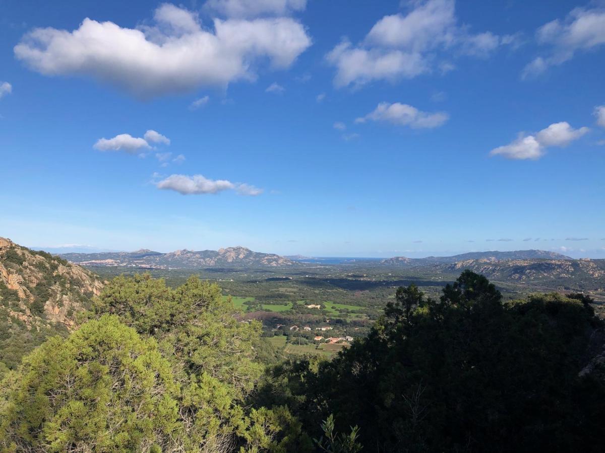 Spartaco Eco Retreat San Pantaleo Sole Ruiu エクステリア 写真