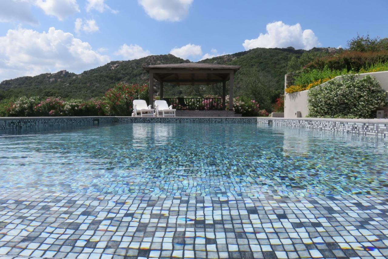 Spartaco Eco Retreat San Pantaleo Sole Ruiu エクステリア 写真